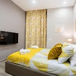 La Casa Di Bianca - Modern Near Plebiscito 4*