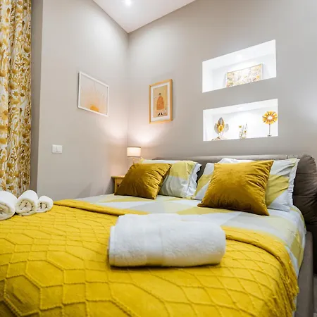 La Casa Di Bianca - Modern Near Plebiscito 게스트하우스 나폴리