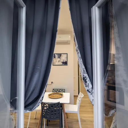 Pensión La Casa Di Bianca - Modern Near Plebiscito 4*