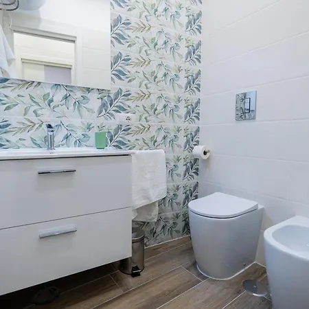 La Casa Di Bianca - Modern Near Plebiscito 4*