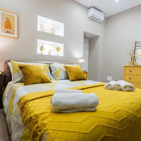 La Casa Di Bianca - Modern Near Plebiscito 4* Νάπολη