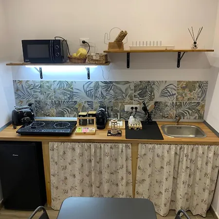 La Casa Di Bianca - Modern Near Plebiscito 4*