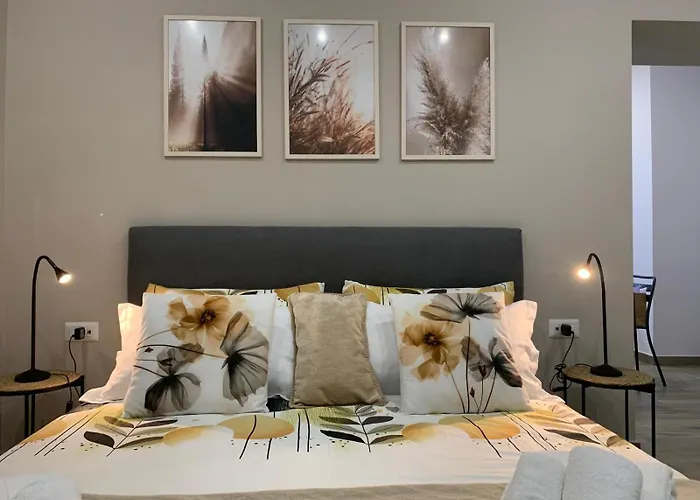 La Casa Di Bianca - Modern Near Plebiscito 4* 나폴리